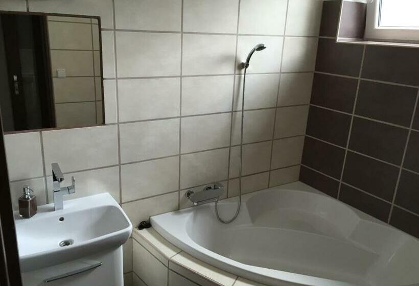 2ベッドルームアパートメント, Penzion Pálava