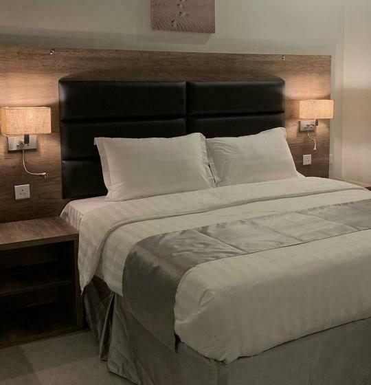 إستوديو قياسى مطلّ علي الحديقة, بيات للنزل السياحية