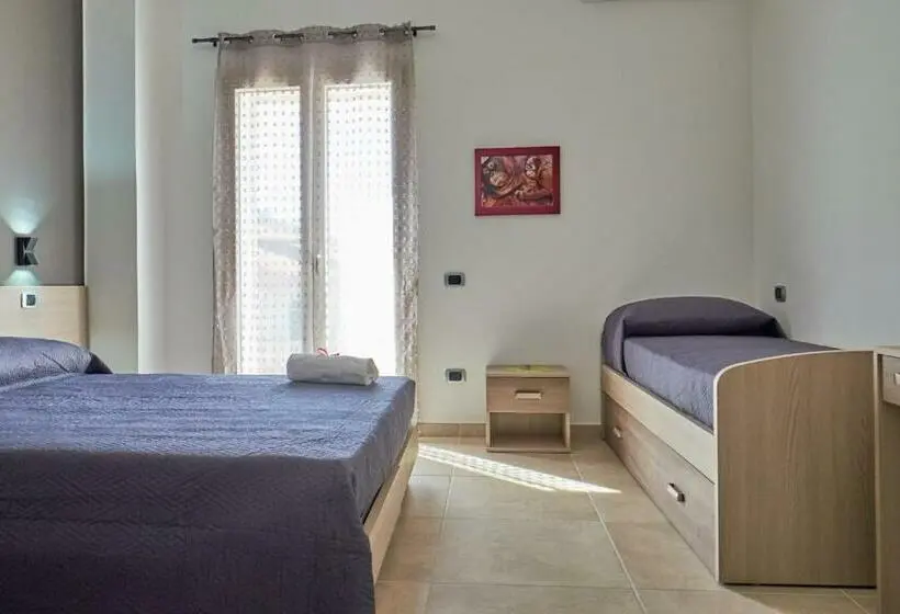 اتاق استاندارد سه نفره, Bouganville House   Casa Vacanze