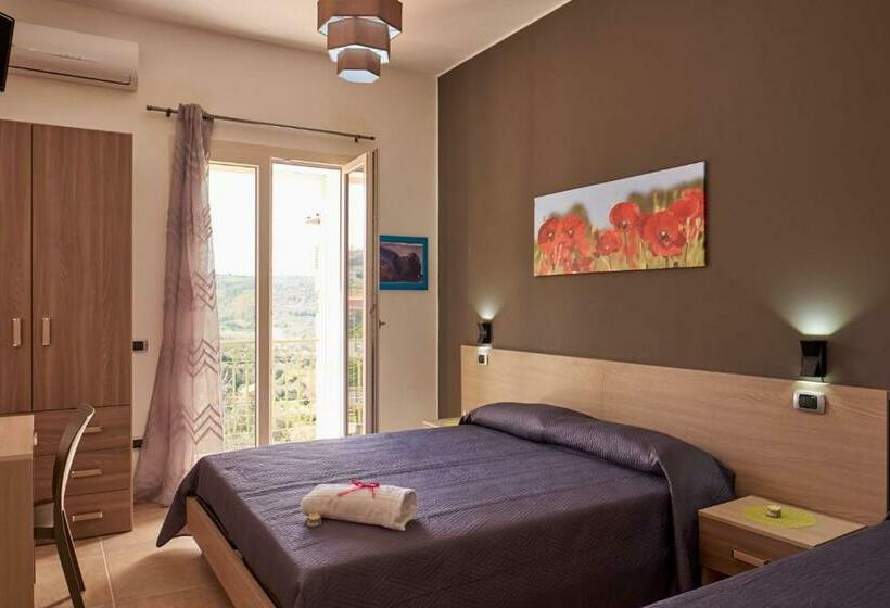 Номер Стандарт Трехместный, Bouganville House   Casa Vacanze