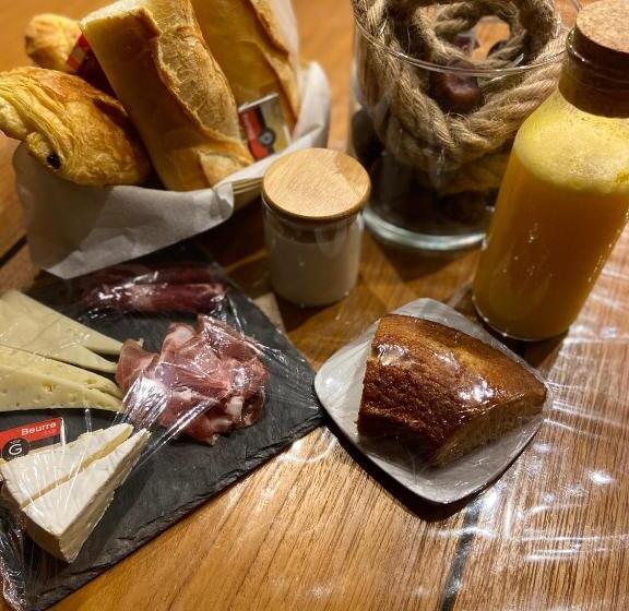 غرفة قياسية سرير كينج, Au Fil De L’ô