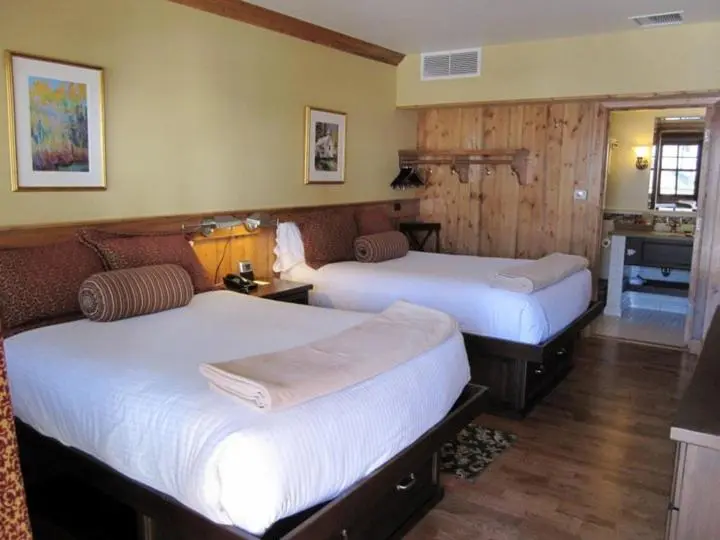 デラックスの４人部屋, The Green Bridge Inn