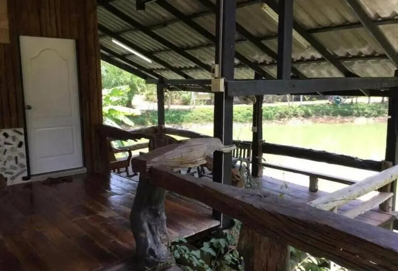 Perhehuone, Tho Mai Resort