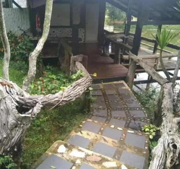 Perhehuone, Tho Mai Resort