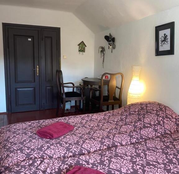 标准间, Droom B&b čermná