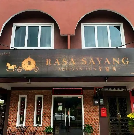 Deluxe Kolmen Hengen Huone, Rasa Sayang Artisan Inn Jelebu