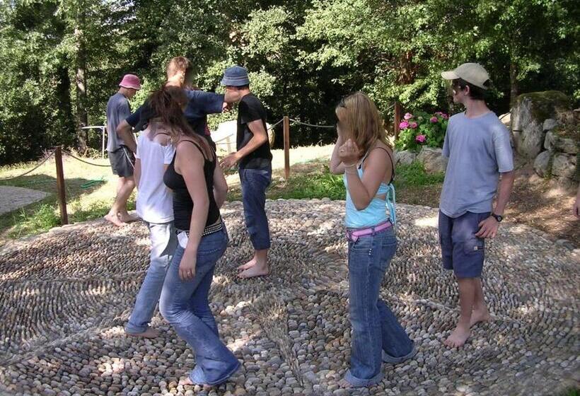 ガーデンビュースイート, Chambre D Hotes La Source Aveyron