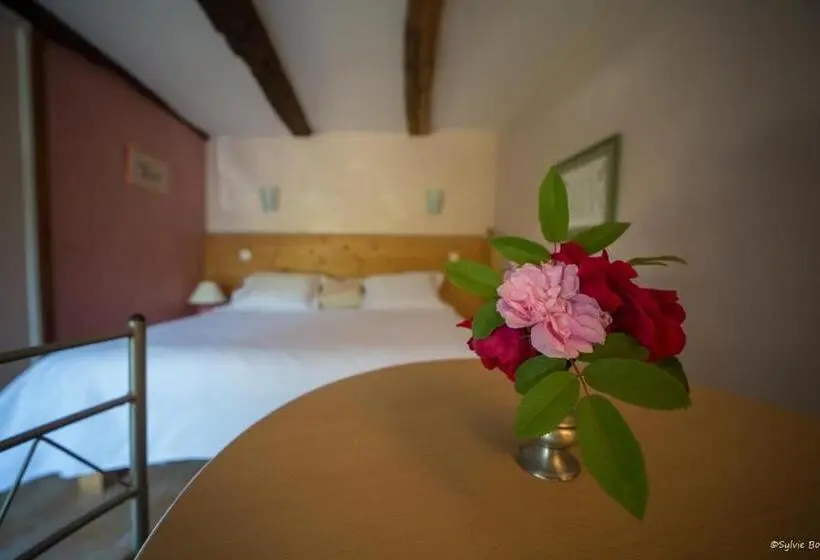 ガーデンビュースタンダードルーム, Chambre D Hotes La Source Aveyron
