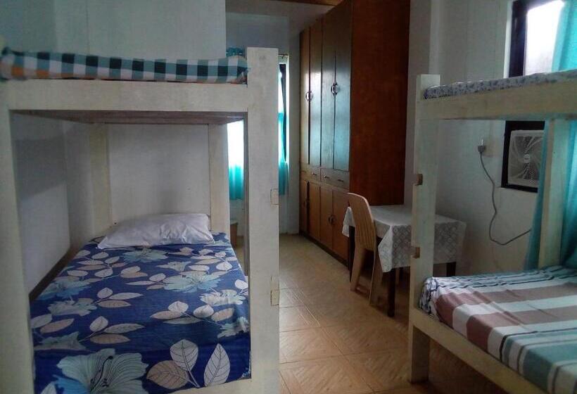 4인용 스탠다드 룸, Ellens Homestay