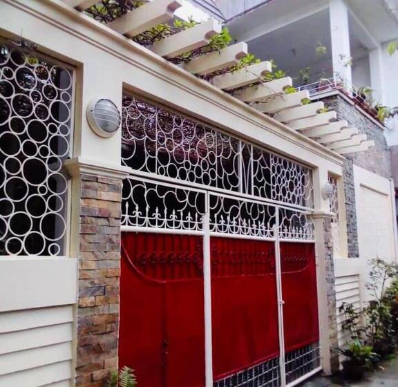 패밀리 룸 산 전망, Ellens Homestay