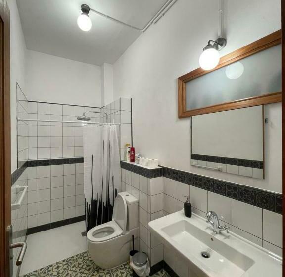 豪华单人间, Hostal Bubango