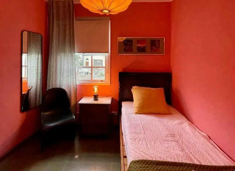 Standard Yhden Hengen Huone Jaettu Kylpyhuone, Hostal Bubango