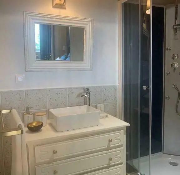 スタンダードルーム, Maison Mard Or Chambre Forêt