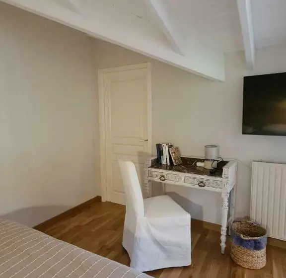 ガーデンビューファミリールーム, Domaine De La Basse Bobinière   Gîte Et Chambres D Hôtes