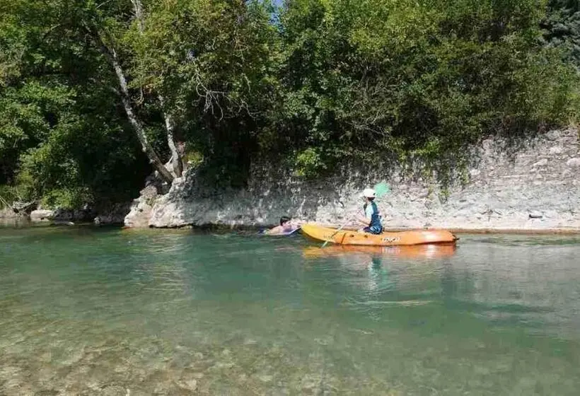 Talo 3 Makuuhuonetta, Moulin De Solaure