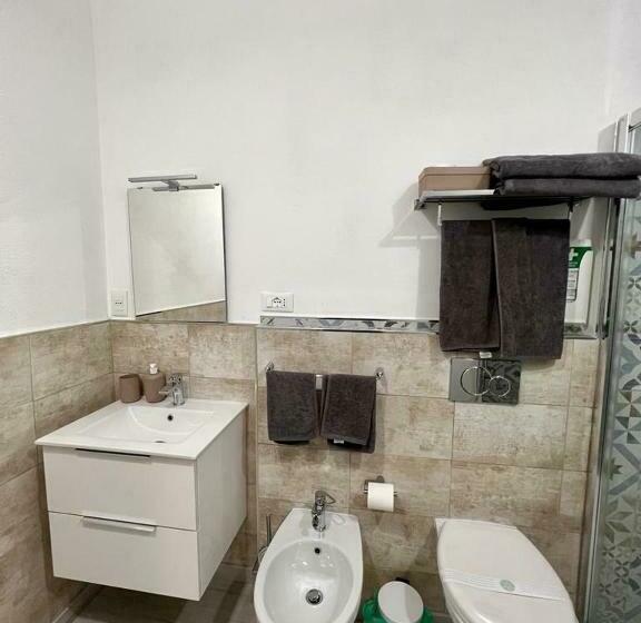 חדר סטנדרט, Gemy