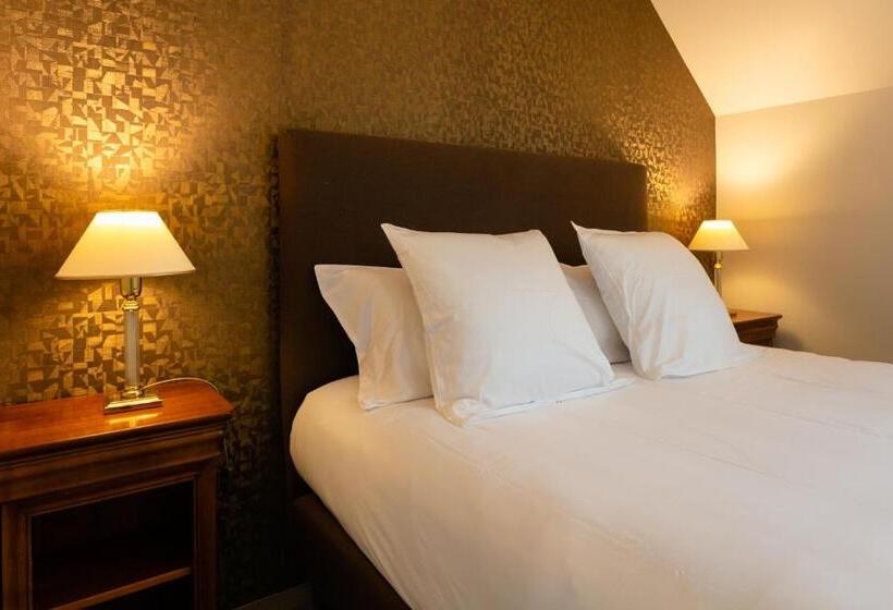 Номер Стандарт, Les Enclos Secrets