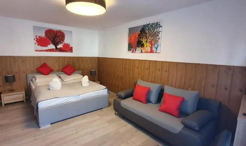 Standard Kolmen Hengen Huone, Alpin