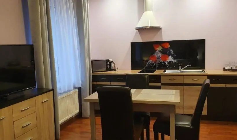 Comfort Kolmen Hengen Huone, Alpin