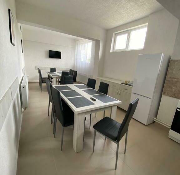 Номер Стандарт, Pensiunea La Doinel