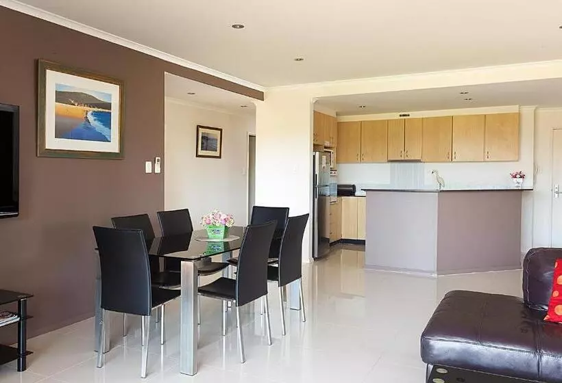 ３ベッドルームアパートメント, Avoca Palms Resort Apartments