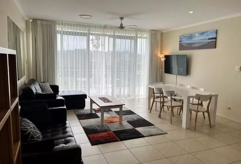 海の見える１ベッドルームアパートメント, Avoca Palms Resort Apartments
