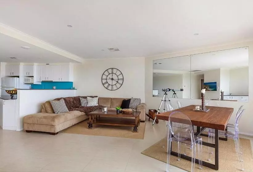 １ベッドルームペントハウスアパート, Avoca Palms Resort Apartments