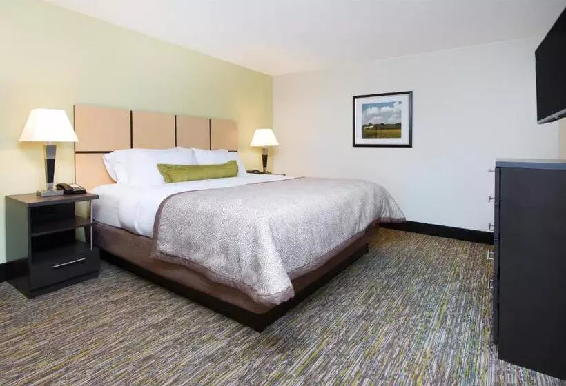 スイート, Candlewood Suites Columbia Hwy 63 & I 70, An Ihg