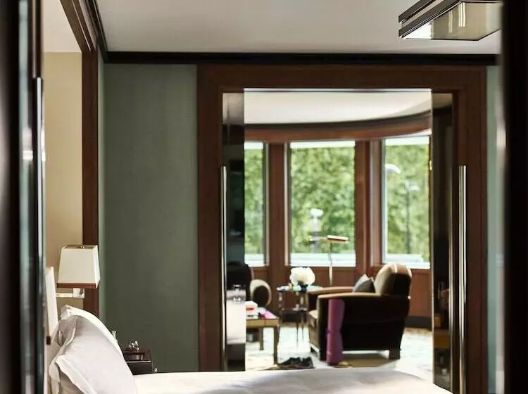 Sviitti Parveke, 45 Park Lane Dorchester Collection