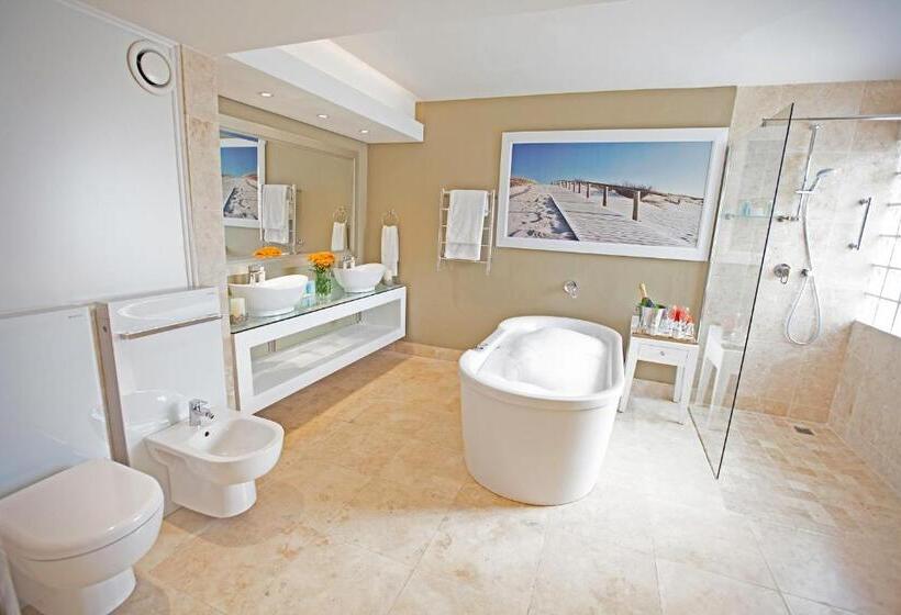 ペントハウスルーム, First Group The Palace Allsuite