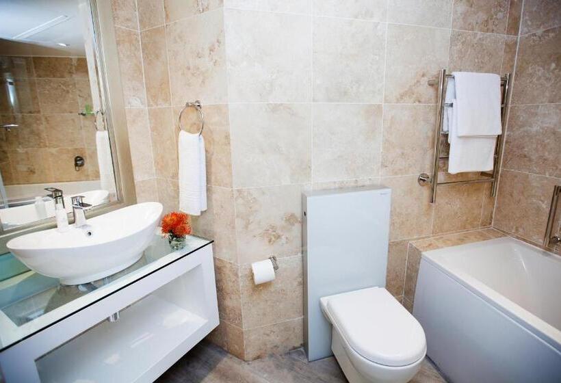 ペントハウスルーム, First Group The Palace Allsuite