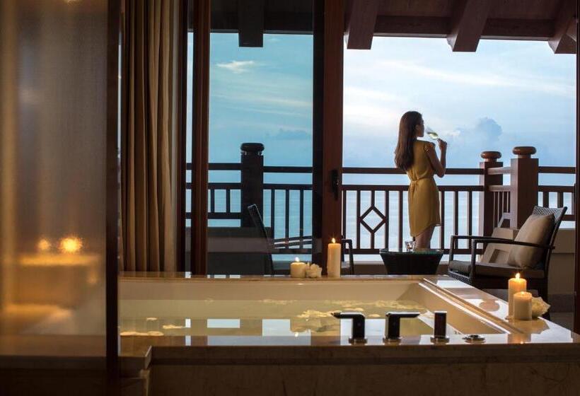 جناح بريميوم مطل علي البحر, Haikou Marriott
