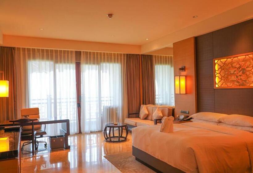 غرفة ديلوكس مطلّة علي البحر, Haikou Marriott