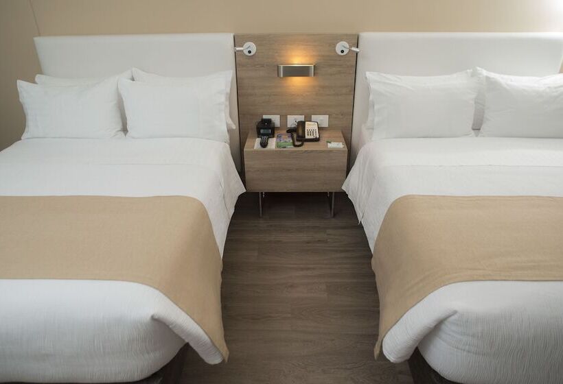 اتاق استاندارد با 2 تخت دوبل, Holiday Inn Cúcuta, An Ihg