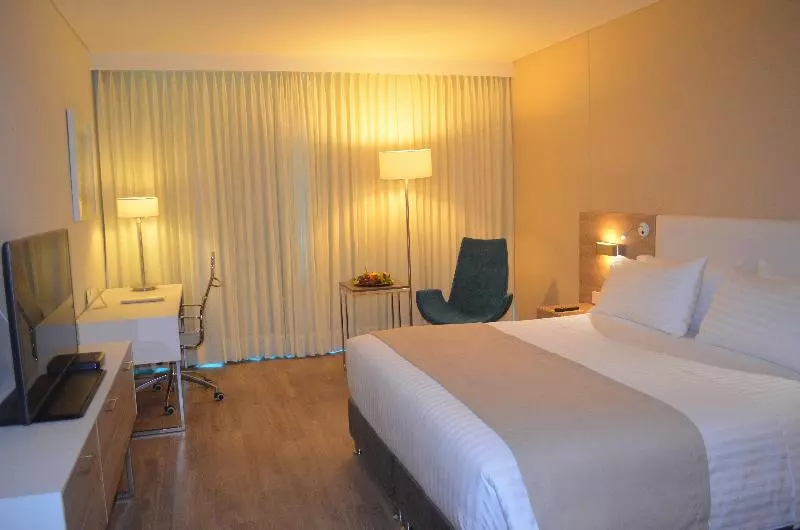 スーペリアールーム, Holiday Inn Cúcuta, An Ihg