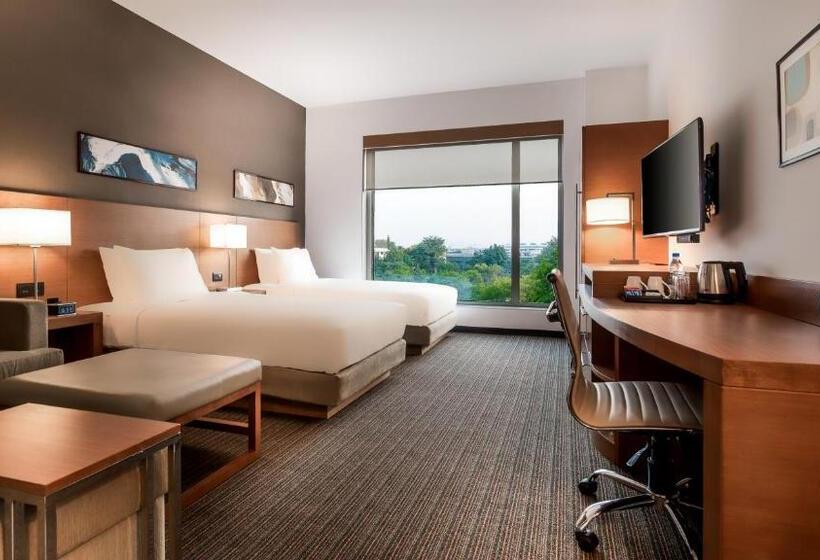 اتاق استاندارد, Hyatt Place Gurgaon Udyog Vihar