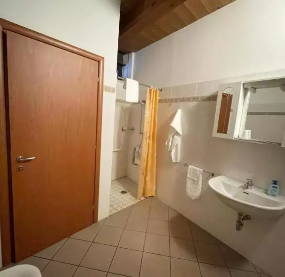 スタンダードトリプルルーム, La Casa Del Sogno