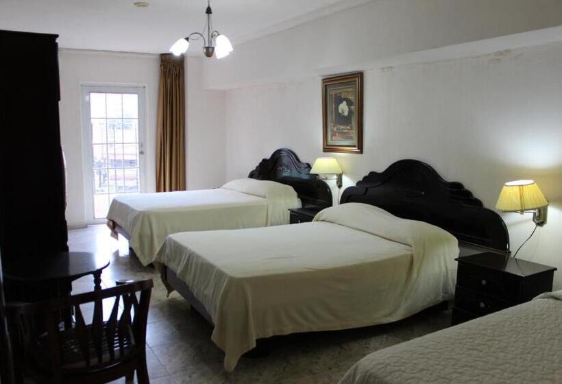 חדר משפחתי, Parador