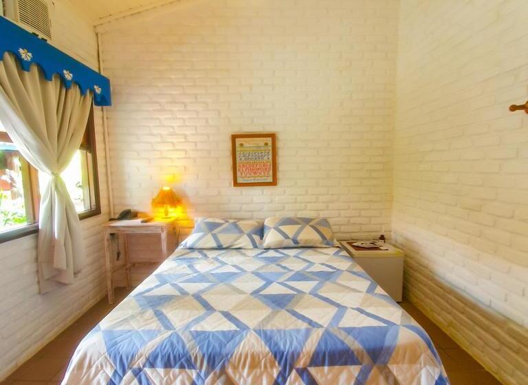 Quarto Triplo Estandar, Pousada Do Roballo