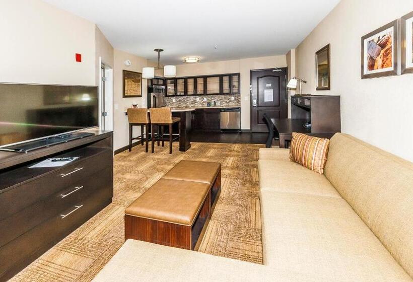 스탠다드 스튜디오 킹침대, Staybridge Suites Knoxville West, An Ihg
