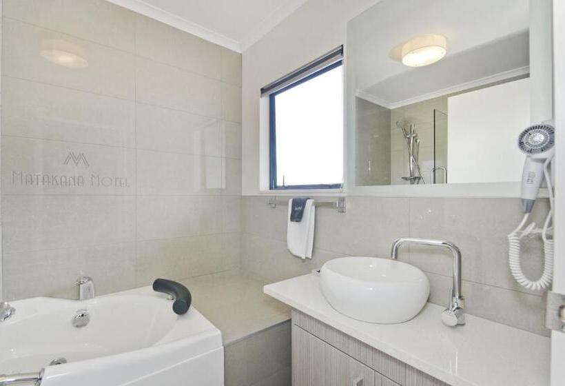 إستوديو قياسى, Matakana Motel