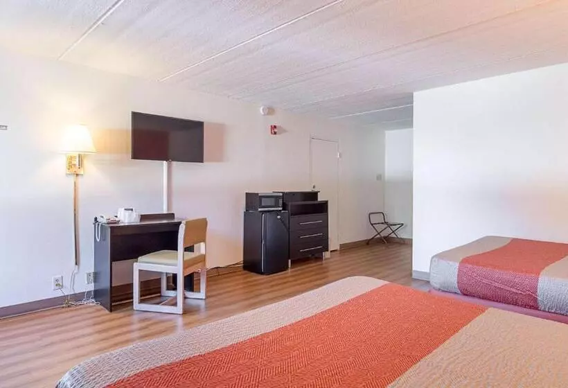 身障者適用スタンダードルーム, Motel 6 Decatur, Ga