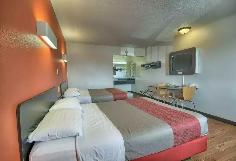 スタンダードルーム, Motel 6lima, Oh