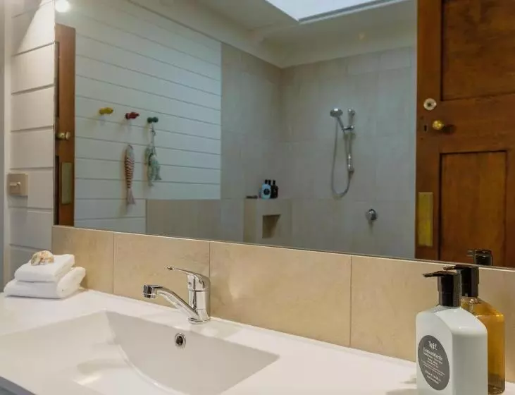 オーシャンビューの２ベッドルームデラックスアパート, Bay Breeze Boutique Accommodation