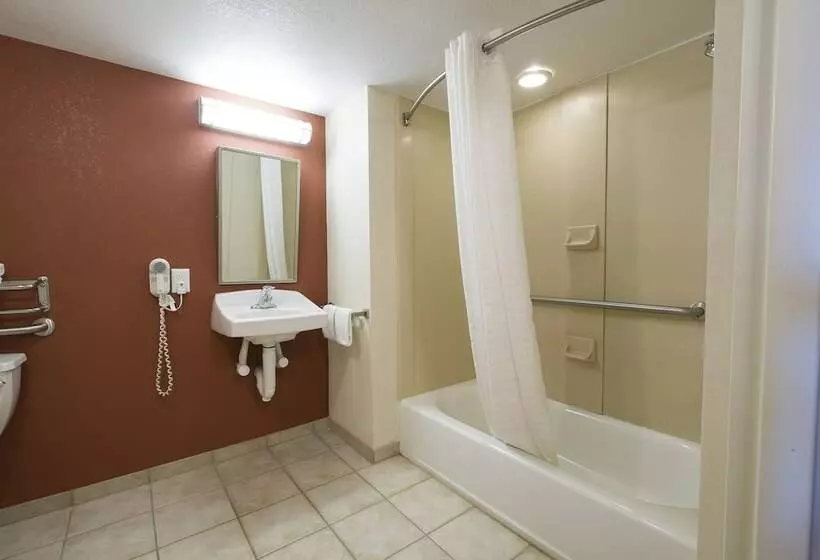 障害者適応デラックスルーム, Red Roof Inn & Suites Philadelphia  Bellmawr