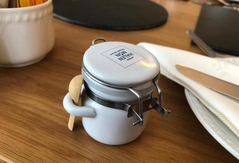 Люкс, Adcote House Exclusive For Adults