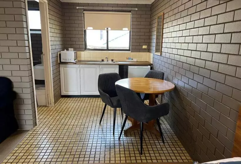 Economy-huone, Tumut Valley Motel
