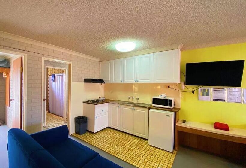 סוויטה משפחתית 2 חדרי שינה, Tumut Valley Motel