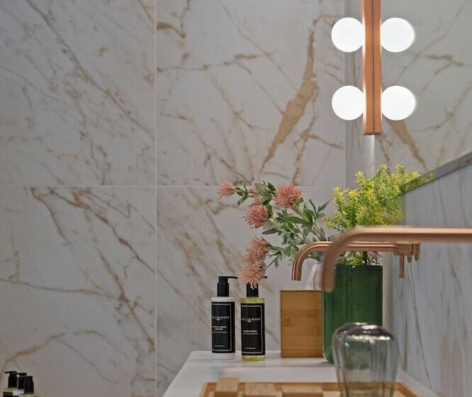 اتاق لوکس, Umusic Hotel Madrid