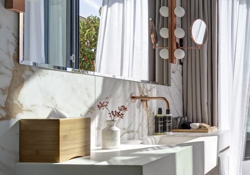 Premium room with terrace, Umusic Hotel Madrid